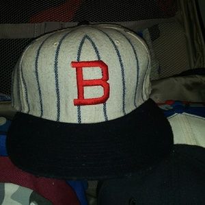 Boston braves hat/ never been worn